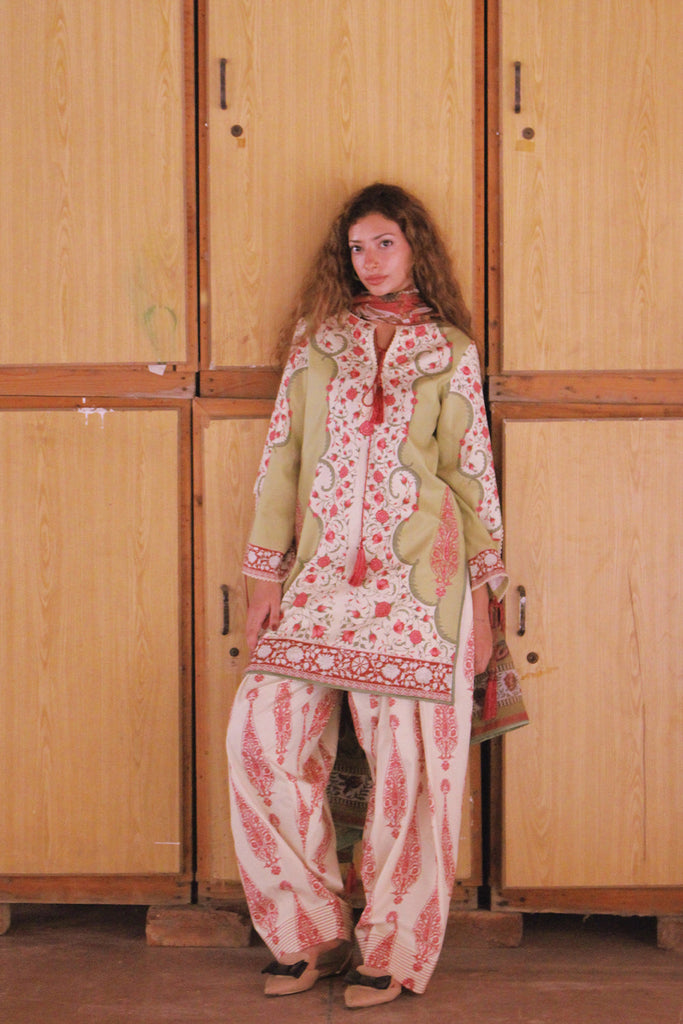 Saira Rizwan Joolie Prints – URBAN WHISPER – JPU25-06