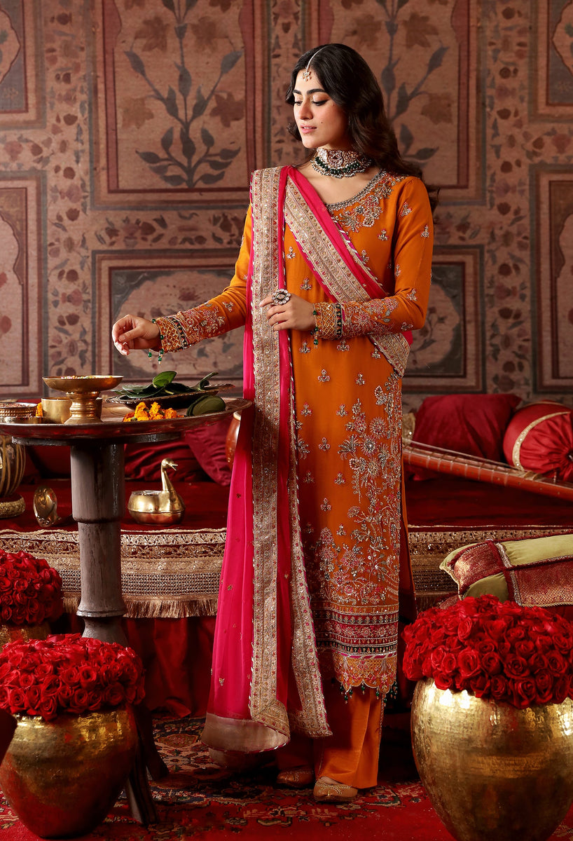 Suave Luxury Formals '25 by Emaan Adeel | CALAIS