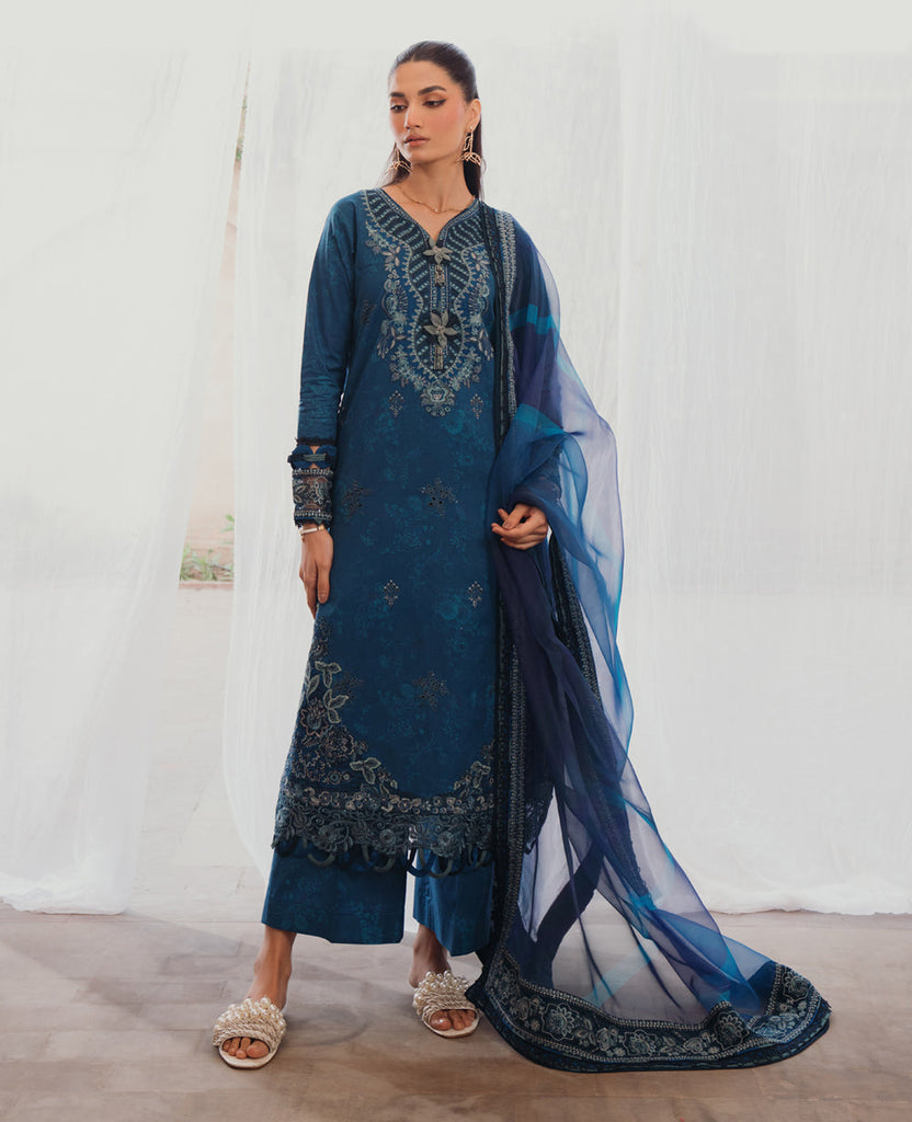 Xenia Farozaan Luxury Lawn Collection – TASLIMA
