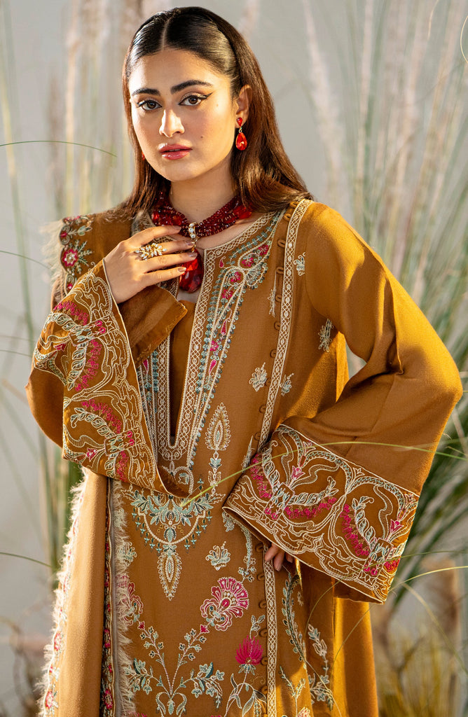 Maryum N Maria Shehrbano Winter Collection – HARLEEN MW23564