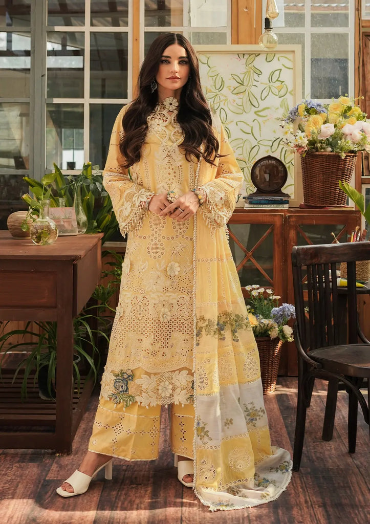 Kahf Luxury Lawn – KLE-02 Sun Kissed