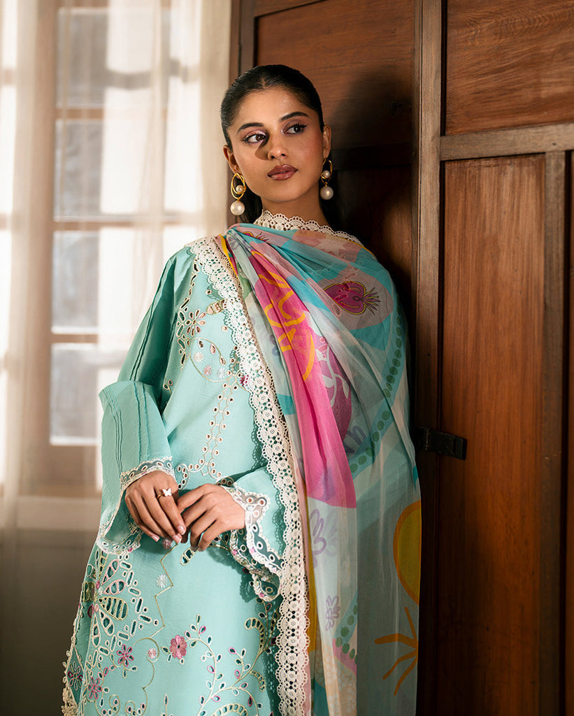Roheenaz Aashiyana Lawn – Dania
