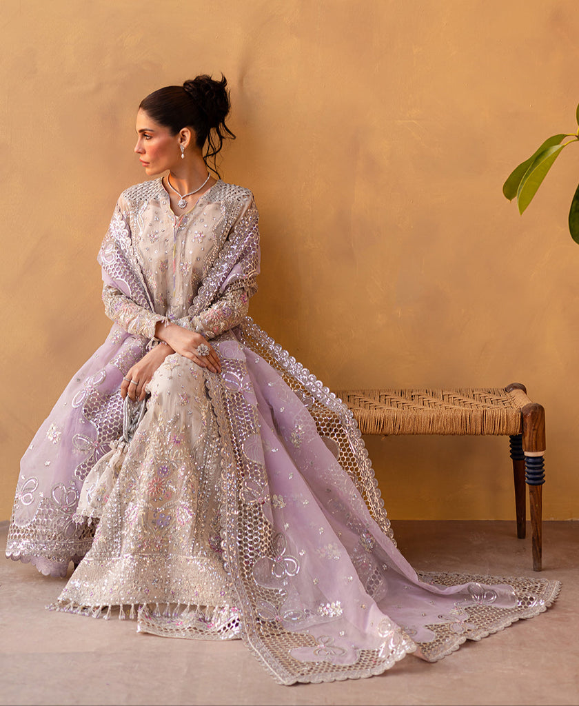 Emaan Adeel Regalia Luxury Formals – LUNARA