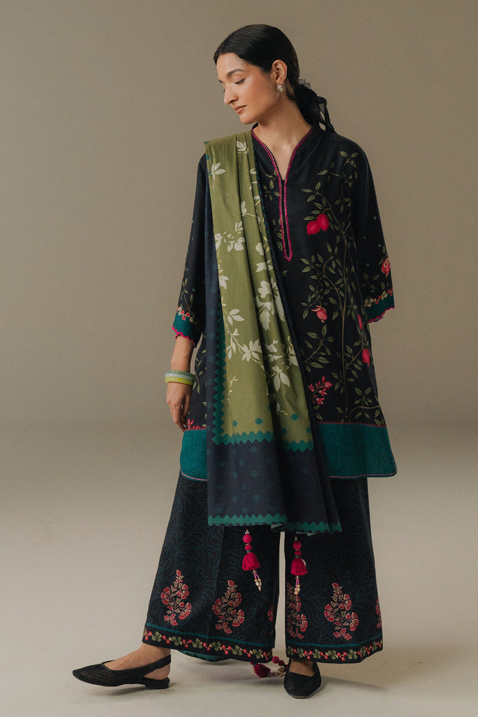 Zara Shahjahan Coco Prints Winter Edit V – Sienna Field-4A
