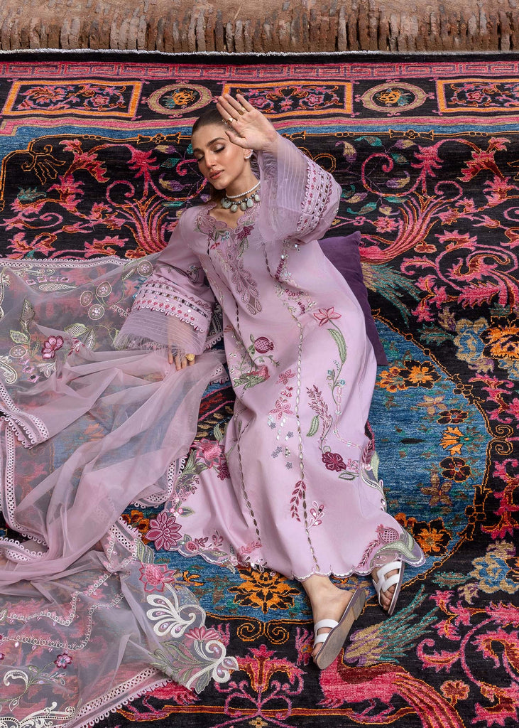 Crimson Tasawar Luxury Lawn – MIRROR GARDEN - D3B