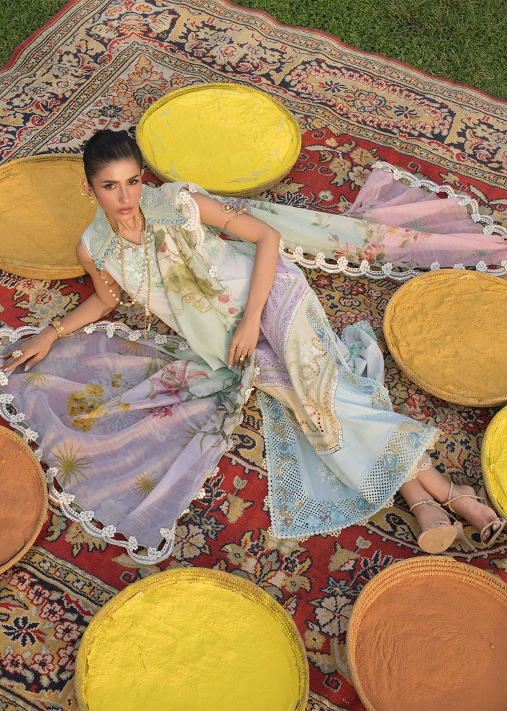 Saira Shakira Bloom Luxury Lawn – AVA