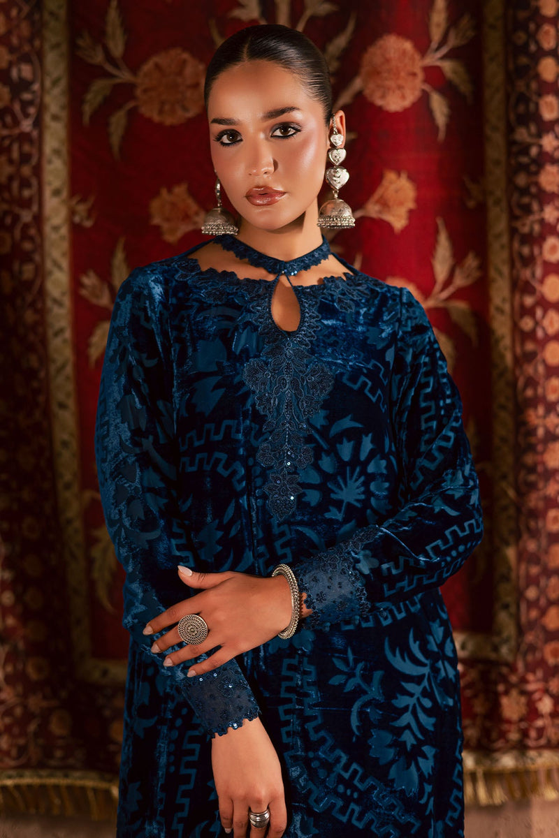 Teal Palachi Velvet Pakistani Suit | Embroidered Winter Formal Wear ...