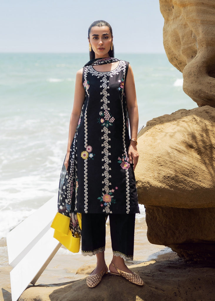 Sadaf Fawad Khan Siraa Everyday Lawn – Luna