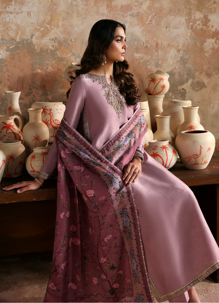 Emaan Adeel Afsana-e-Silk Formals – ZAREEN