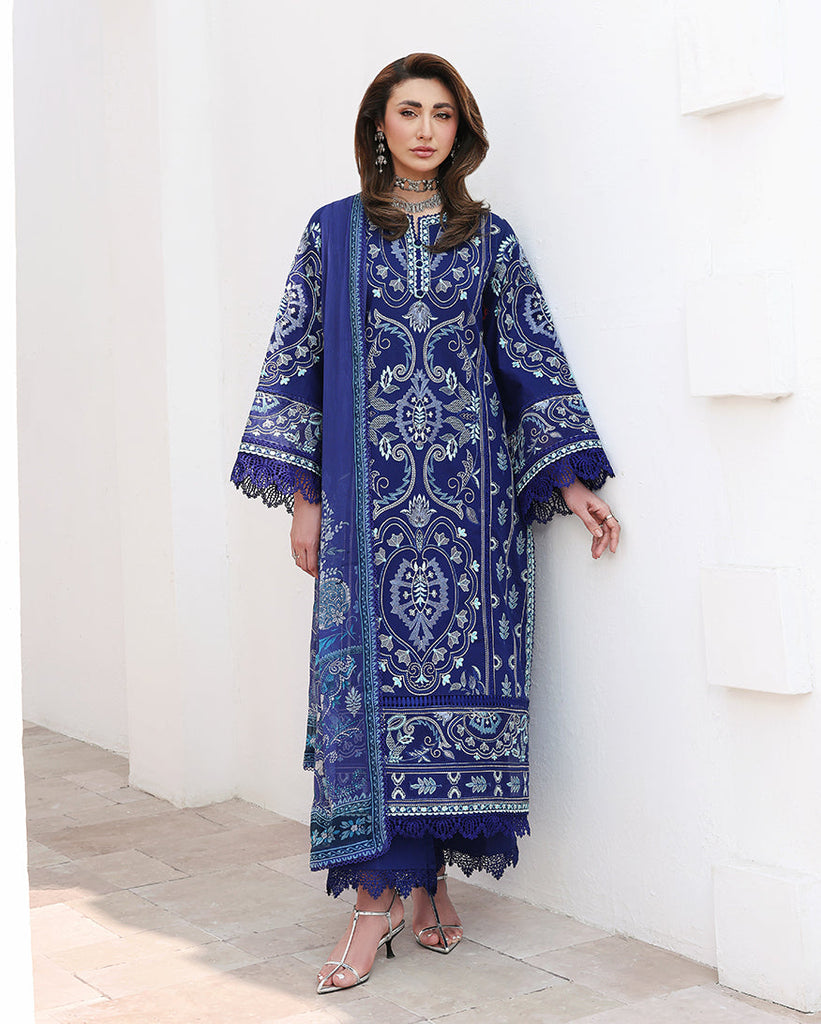Roheenaz Floral Reveire Lawn – Daylight Charm