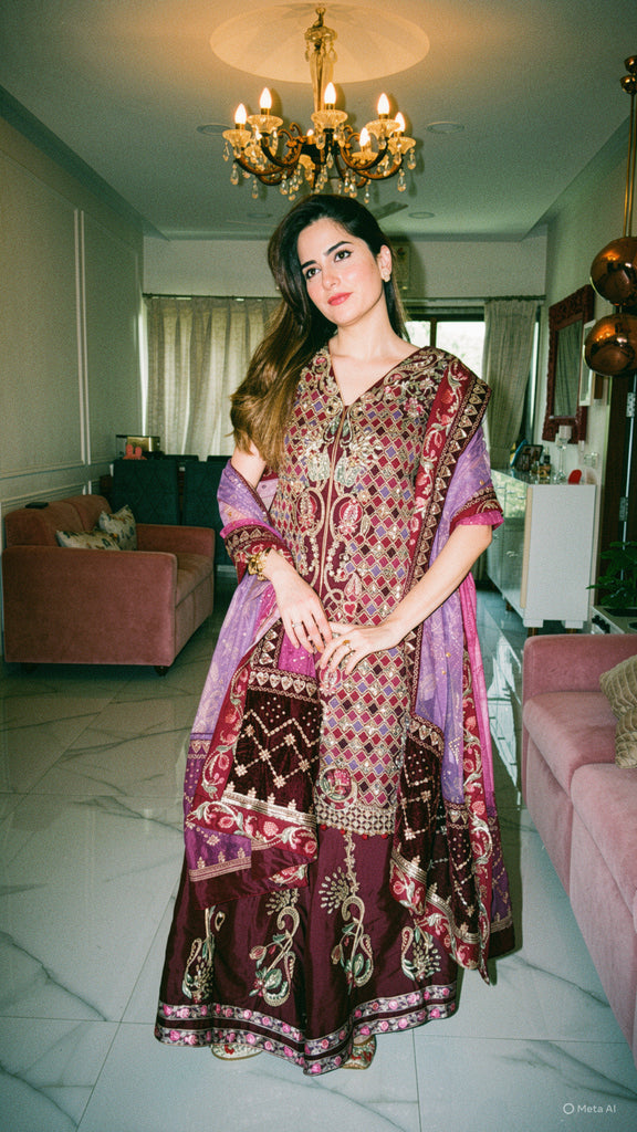 Crimson Jhilmil Luxury Wedding Formals – NAZO