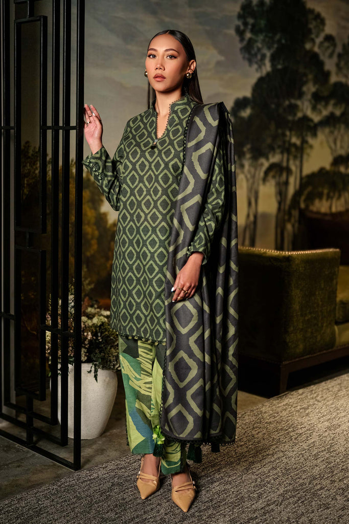 MARIA.B MBasics Winter Edition – Printed Khaddar Suit | 506-A