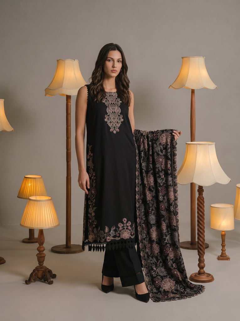 Sanam Saeed Viana Karandi – MIST