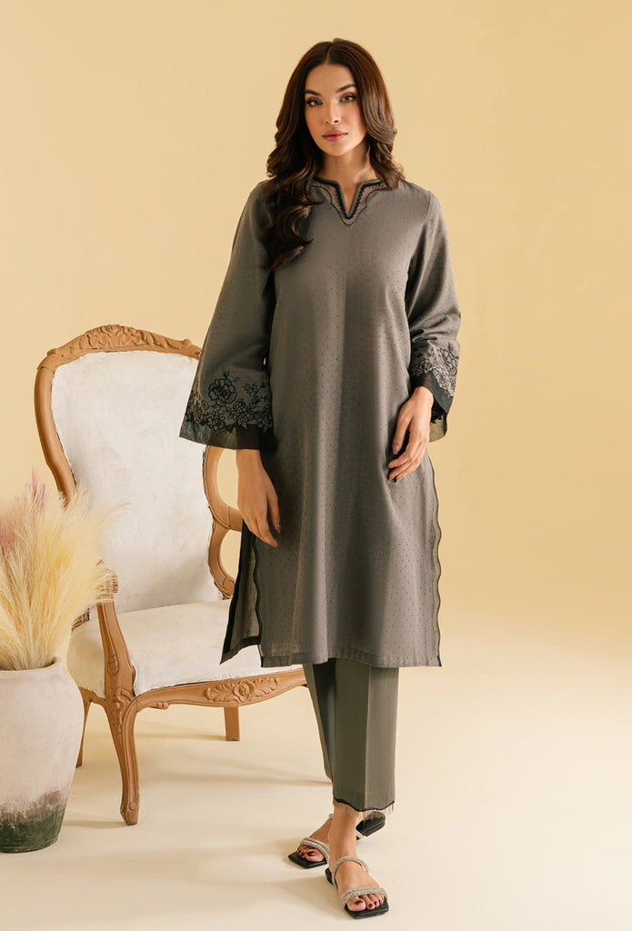 Sahar Pret/Stitched Monochrome Collection 2024 – Grey Dawn