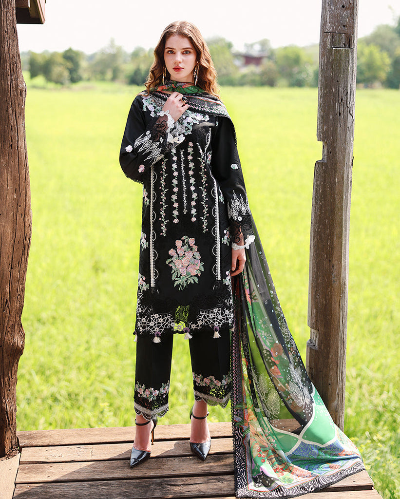 Mushq Secret Garden Lawn – Nightshade Bloom
