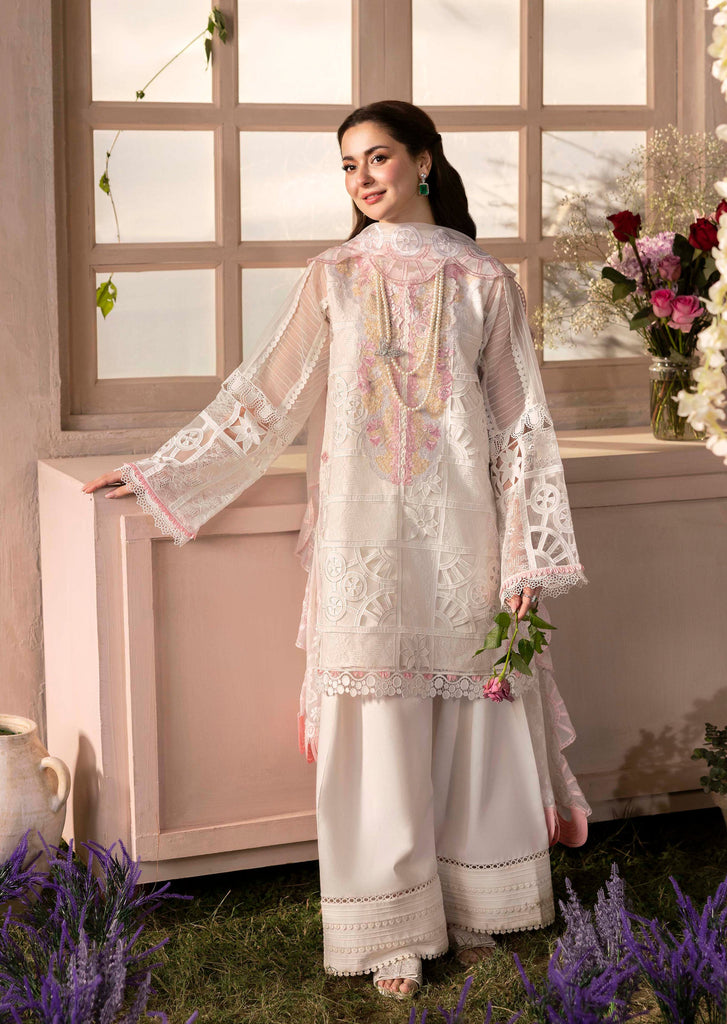 Sable Vogue x Hania Aamir Luxury Eid Formals – SL-03-25-V1