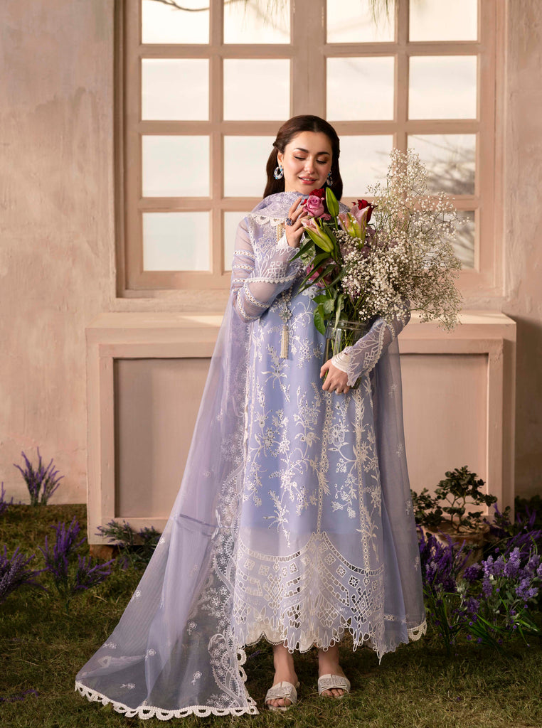 Sable Vogue x Hania Aamir Luxury Eid Formals – SL-04-25-V1