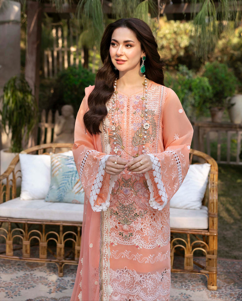 Sable Vogue x Hania Aamir Luxury Eid Formals – SL-10-25-V1