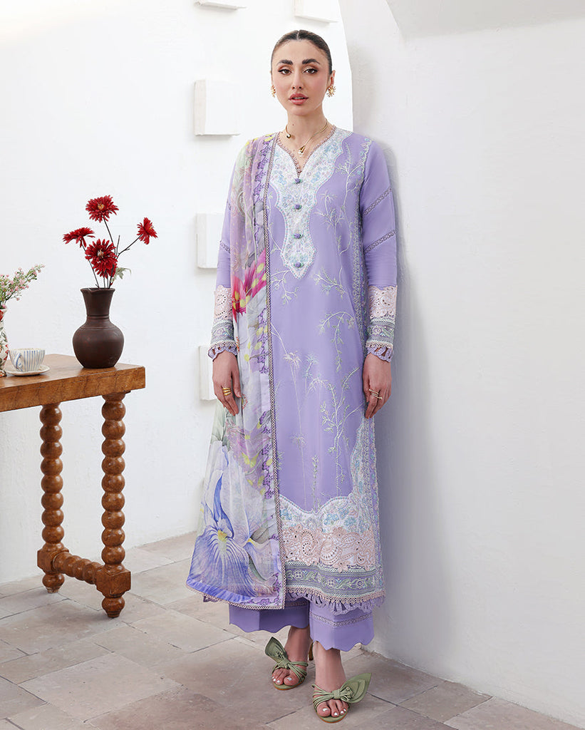 Roheenaz Floral Reveire Lawn – Whispering Radiance
