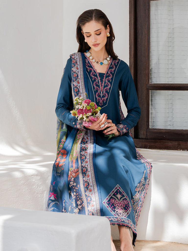 Izel Dareen Luxury Lawn – Zeenat
