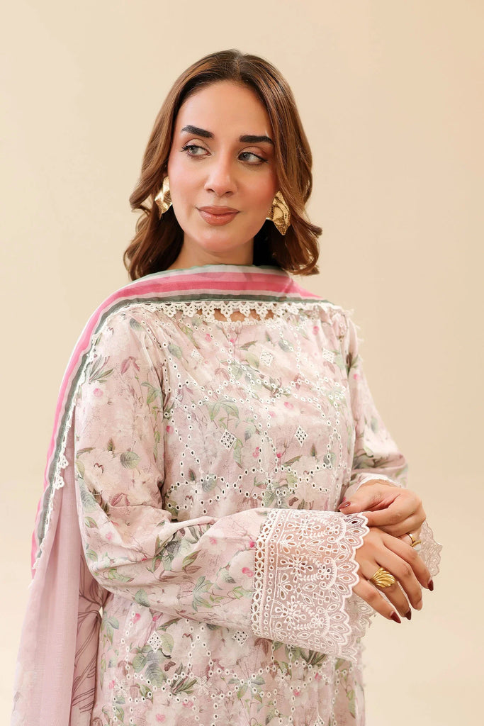 Adan's Libas Floral Edit Lawn – 9904