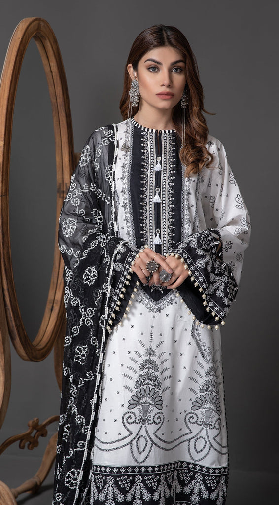 Anaya by Kiran Chaudhry Monochrome Mystique Lawn Collection 2022 – AMIRA