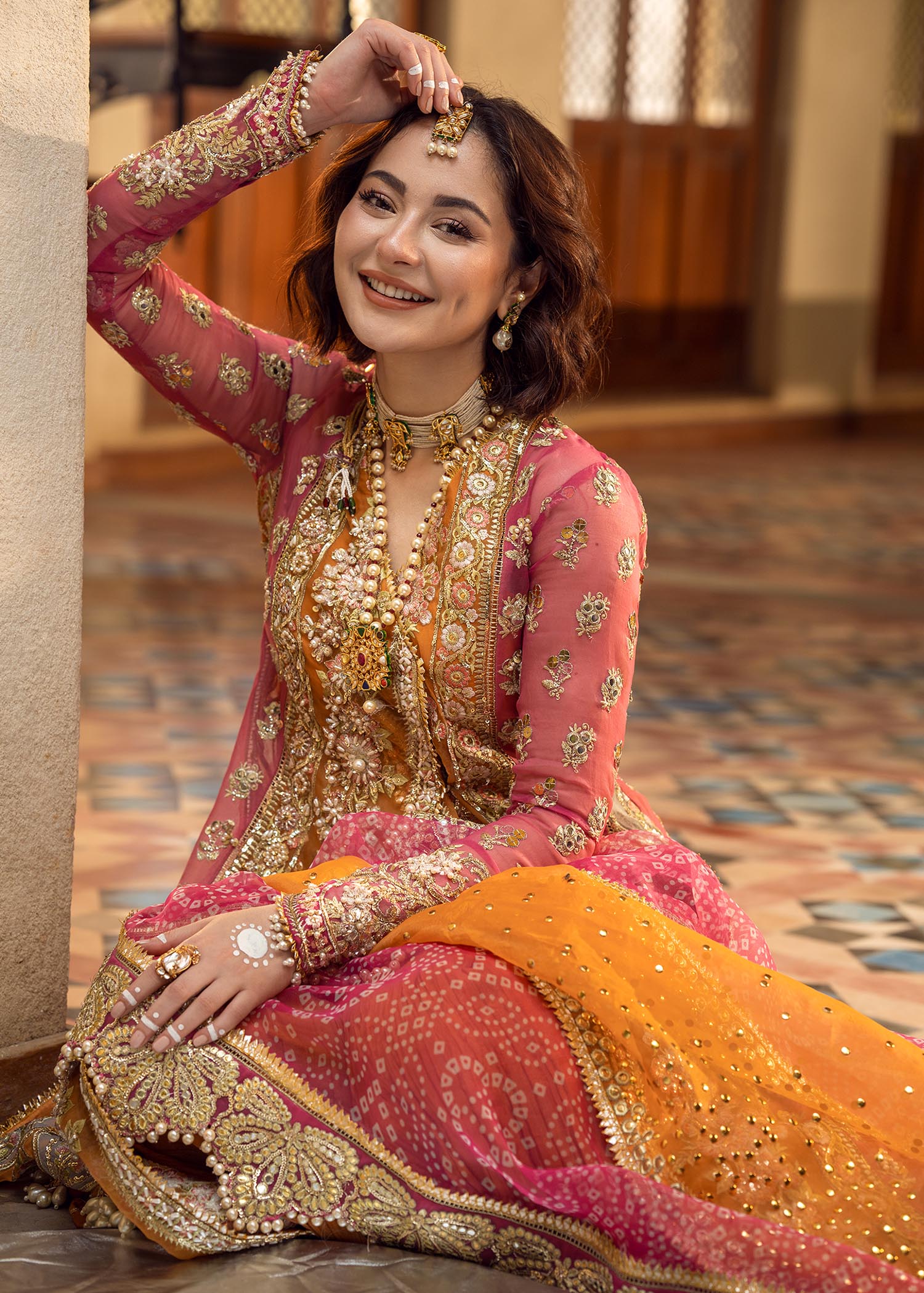 orange and pink mehndi dress Best Mehndi Dress for Wedding Guest 2024 Collection Online