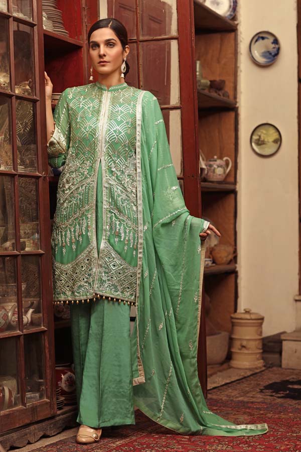 Angan by Zebaish – Luxury Embroidered Chiffon Formal Collection – Canary Palm