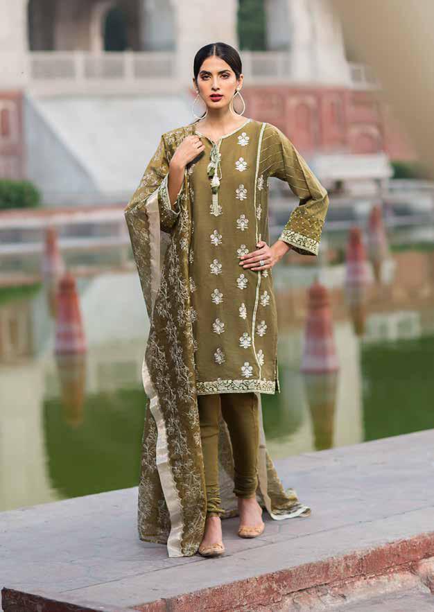 Gul Ahmed Glamorous Luxury Limited Eid Edition 2019 – 3 PC Embroidered Suit EA-83