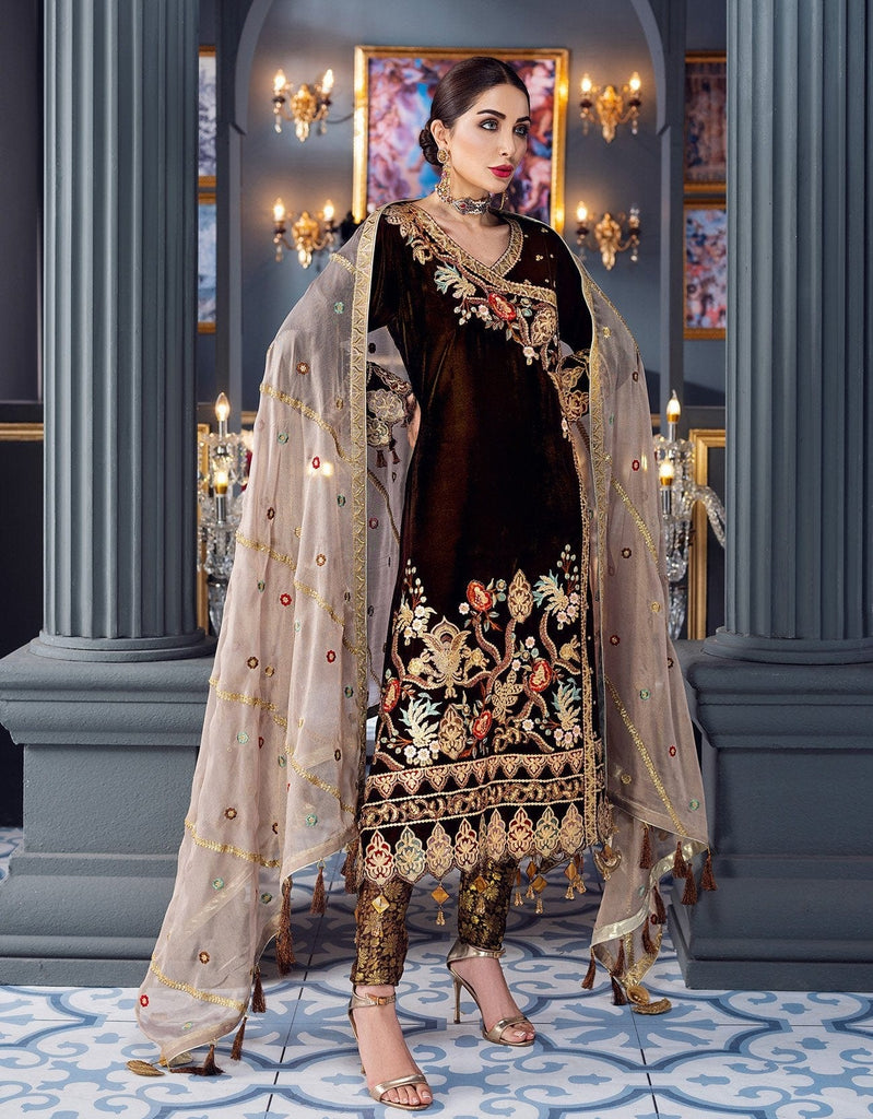 Emaan Adeel Makhmal Luxury Velvet Collection – Gold brown (MKH 4)