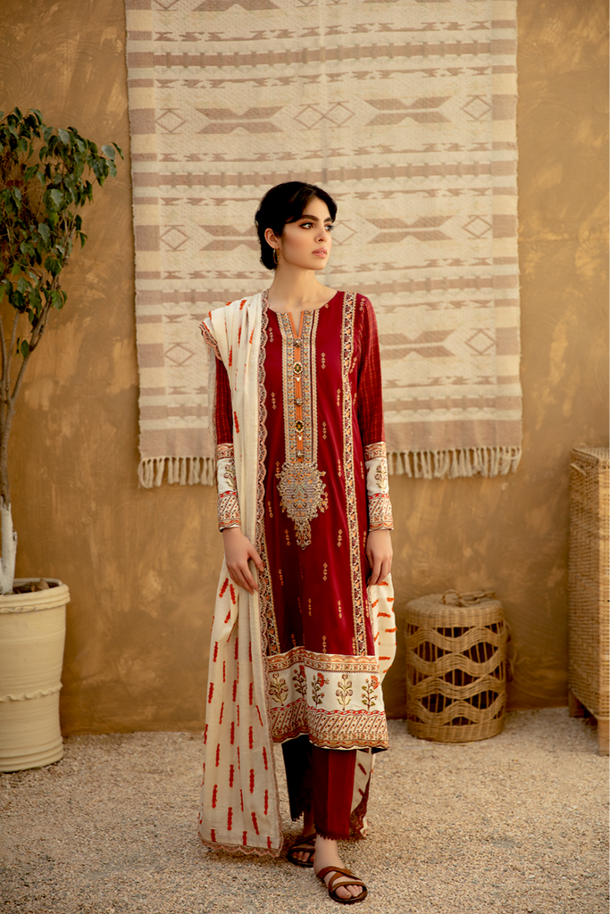Qalamkar Qline Lawn Collection 2021 – BL-14 Haseena