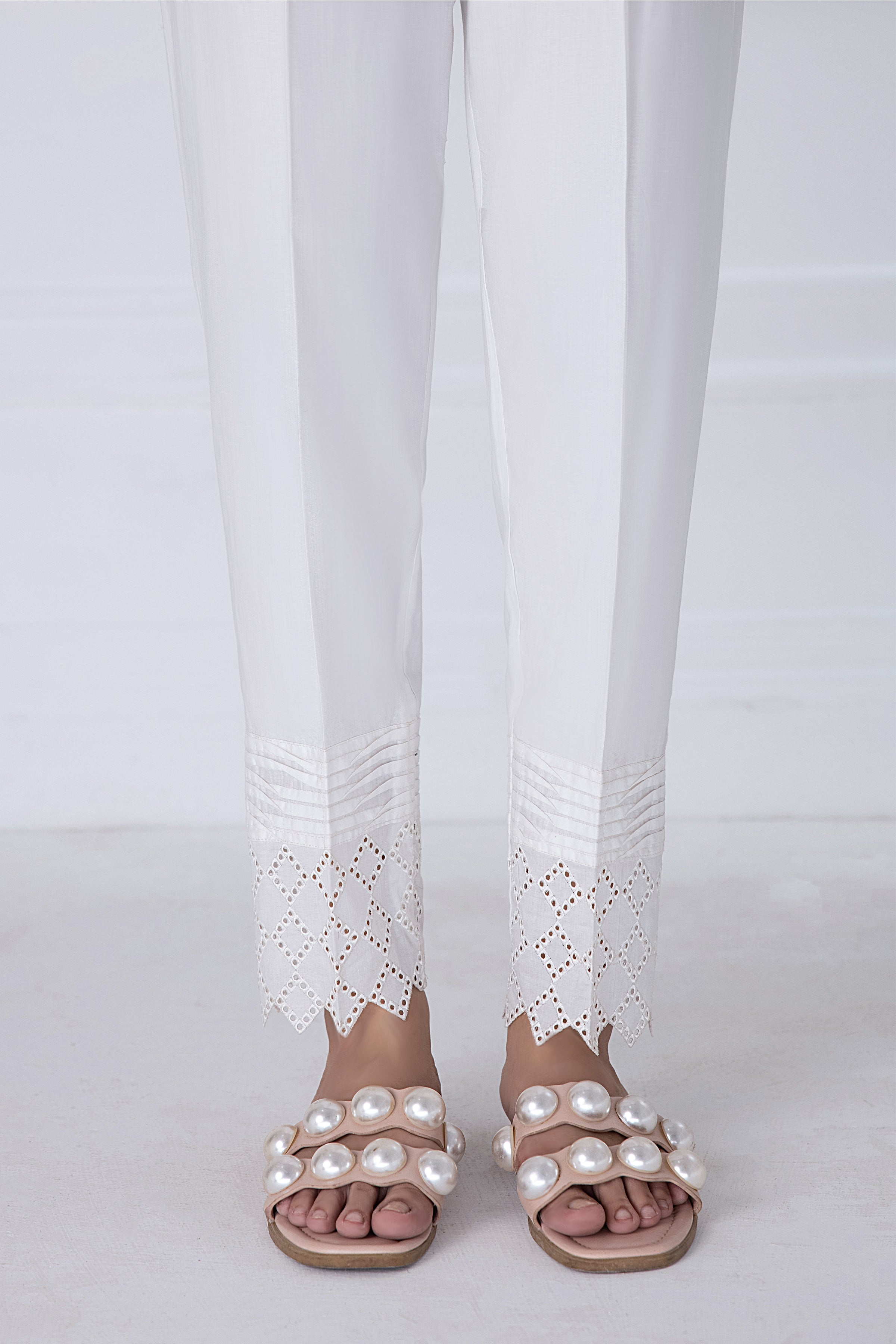 LSM Lakhany 1 Piece Embroidered Cambric Stitched Trouser – T-2850 (W)
