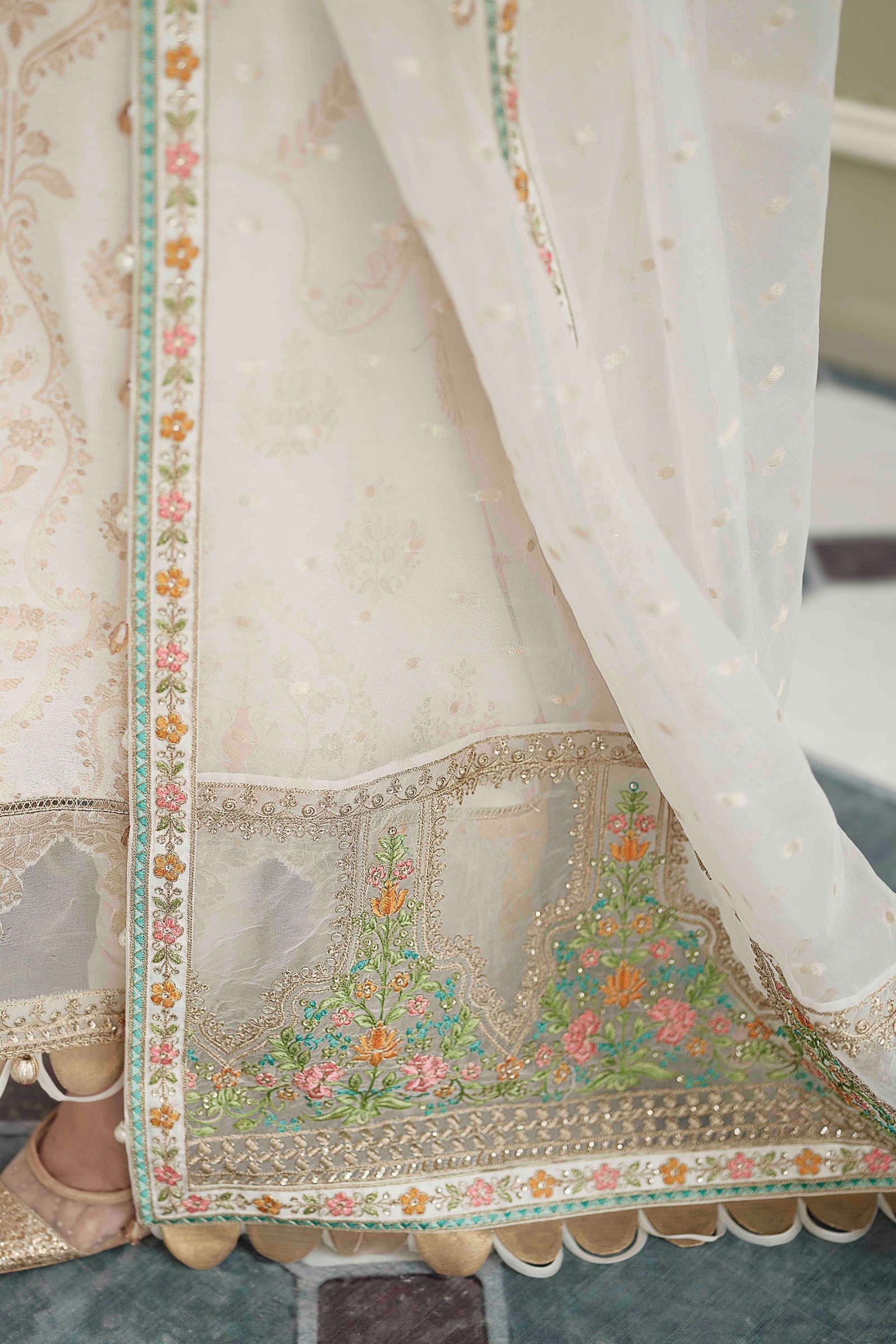 MARIA.B Sateen Formal Collection Ivory CST-604 YourLibaas UAE MARIA.B Sateen Formal Collection Ivory CST-604 YourLibaas UAE