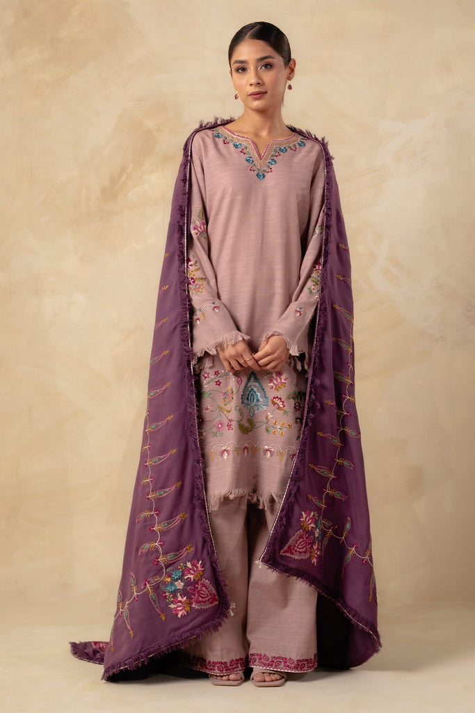 Zara Shahjahan Coco Winter Collection 2023 – ZW23-1A