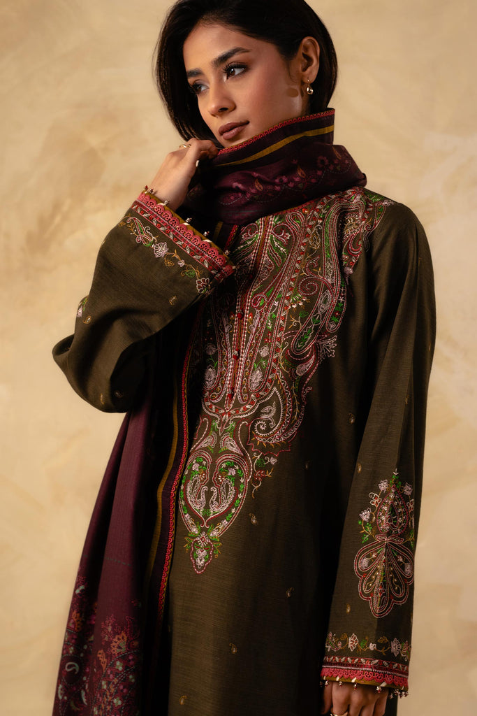 Zara Shahjahan Coco Winter Collection 2023 – ZW23-2A