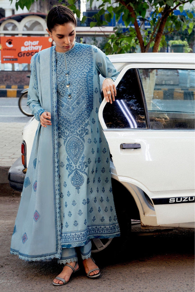 Zaha by Khadijah Shah · Humrahi Winter Collection – MINA (ZW21-05)