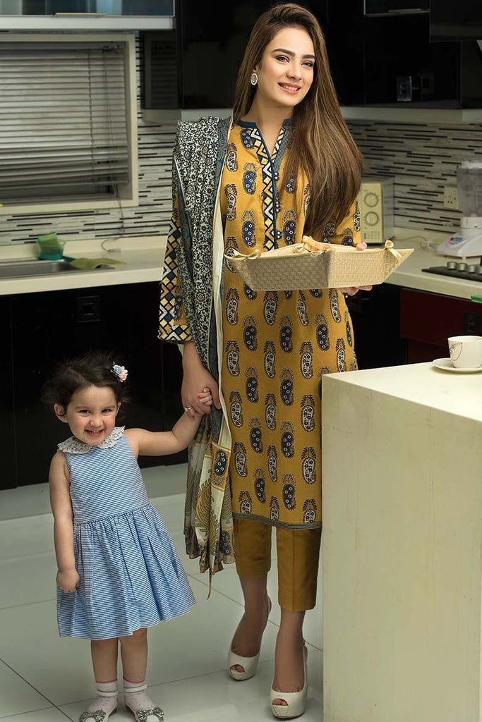 Gul Ahmed Summer Essential Collection 2018 – Mustard 3 Pc Printed Lawn CL-366 A