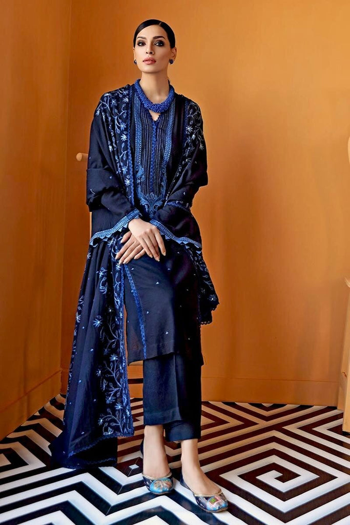 Gul Ahmed Winter Collection – 3 PC Embroidered Suit with Karandi Dupatta ADE-07